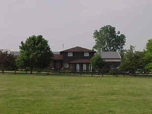 House3.jpg (6885 bytes)